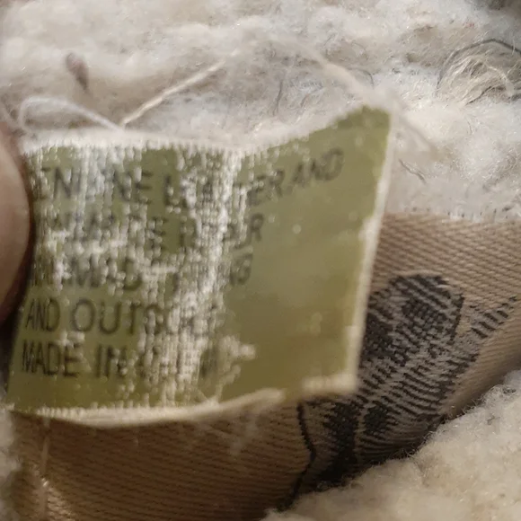 Timberland Women's Sherpa Winter Rain Resistant Boots - Picture 10 of 11